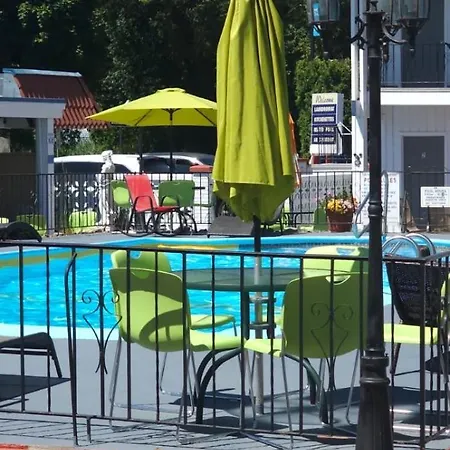 Riverside Motel Penticton Exterior photo